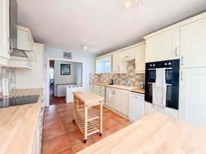 Photo 5- click for photo gallery